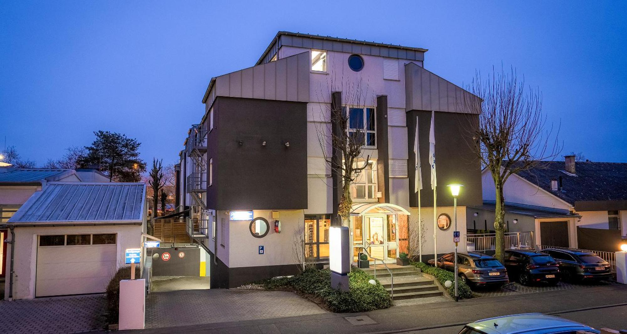 Plaza Inn Heilbronn Exterior photo